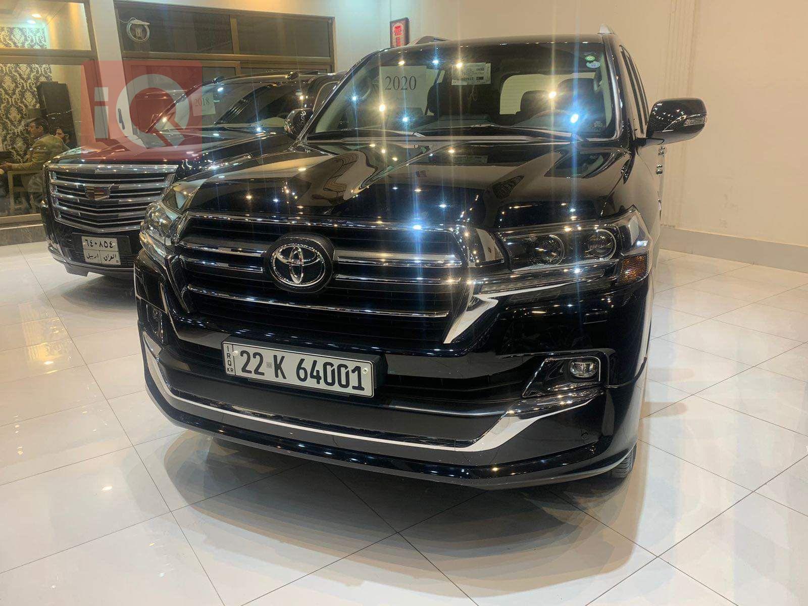 تۆیۆتا لاند کروزەر